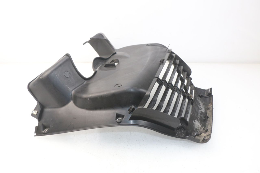 photo de GRADE DO RADIADOR KYMCO DINK STREET 125 (2009 - 2014) - Zoom do estado de desgaste