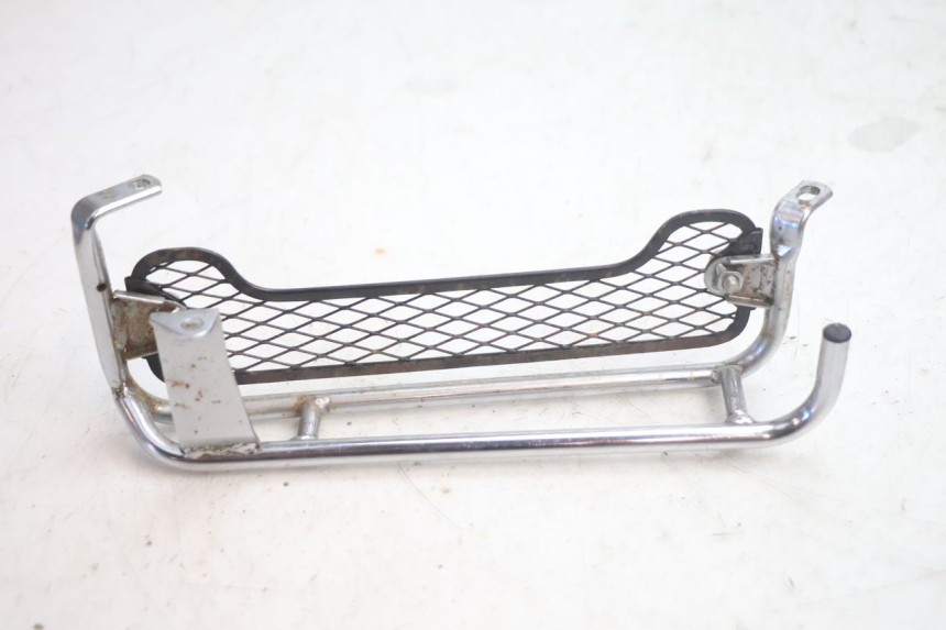 photo de GRELHA DO RADIADOR SUZUKI DR S 600 (1985 - 1989) - Zoom do estado de desgaste