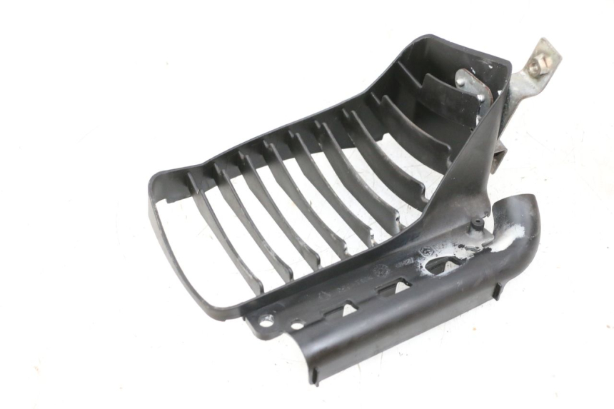 photo de GRELHA DO RADIADOR DIREITA PIAGGIO VESPA GTS SUPER IE 125 (2009 - 2016) - Vista principal