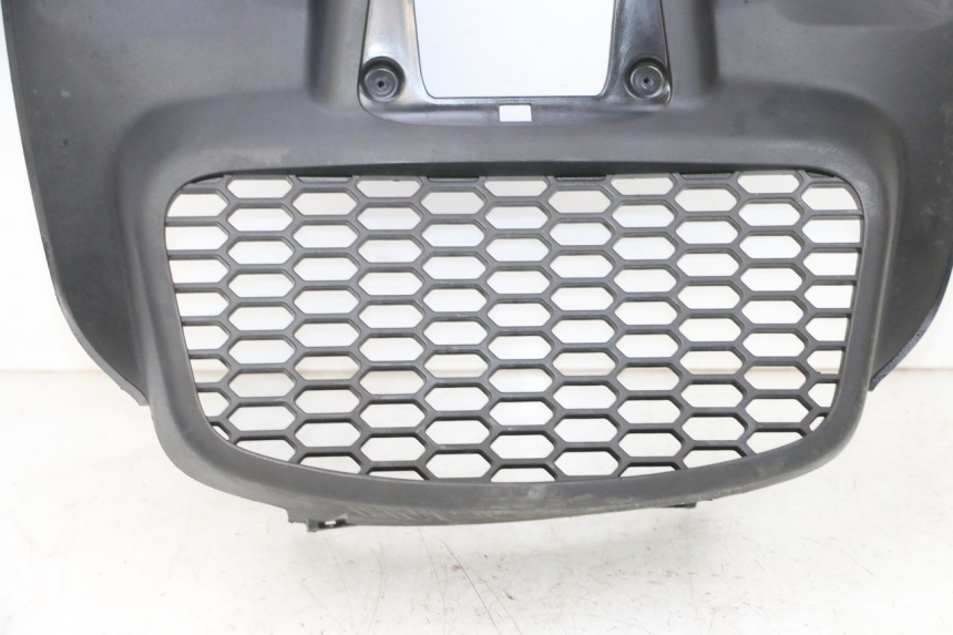 photo de GRADE DO RADIADOR PIAGGIO MP3 HPE 300 (2019 - 2026) - Detalhes característicos