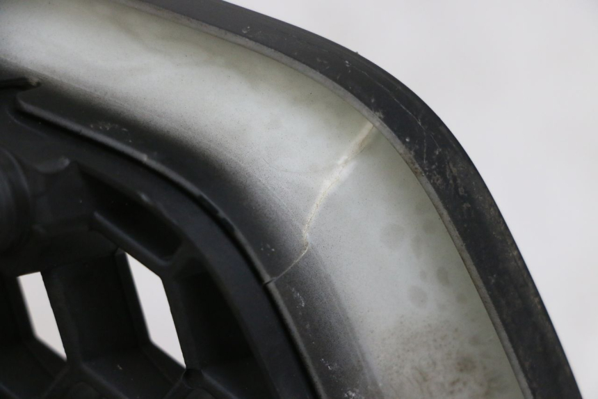 photo de GRADE DO RADIADOR PIAGGIO MP3 500 (2016 - 2018) - Detalhe da peça