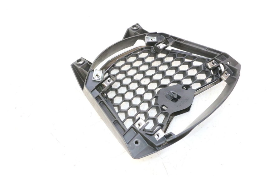 photo de GRADE DO RADIADOR PIAGGIO MP3 500 (2016 - 2018) - Pontos de fixação