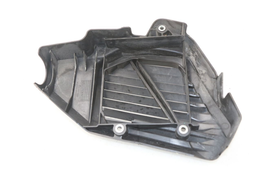 photo de GRADE DO RADIADOR HONDA PCX (JF47) 125 (2012 - 2013) - Zoom do estado de desgaste