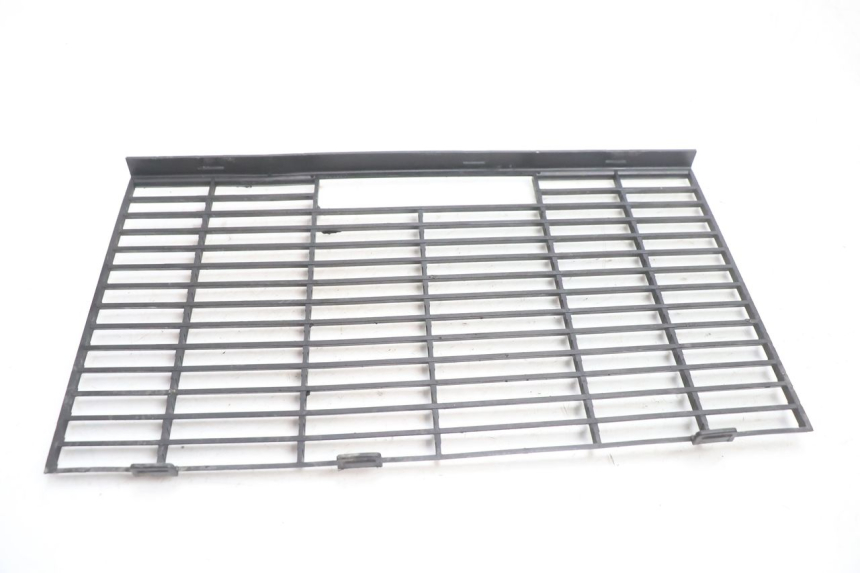photo de GRELHA DO RADIADOR HONDA ST PAN EUROPEAN 1100 (1990 - 2002) - Outro ângulo de visão
