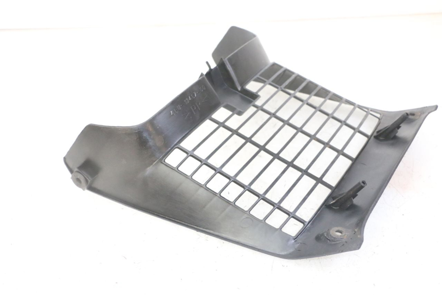 photo de GRADE DO RADIADOR YAMAHA TDR DELTABOX 125 (1997 - 2003) - Outro ângulo de visão