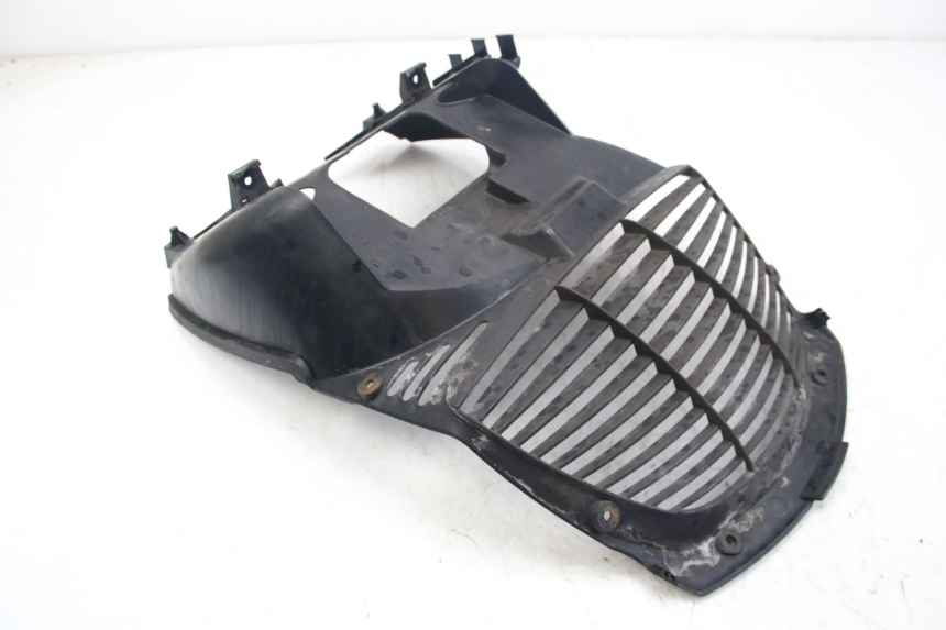 photo de GRADE DO RADIADOR YAMAHA XMAX X-MAX 125 (2006 - 2009) - Estado da superfície