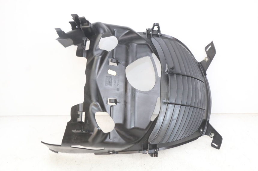 photo de GRADE DO RADIADOR YAMAHA X-MAX XMAX 125 (2010 - 2013) - Zoom do estado de desgaste