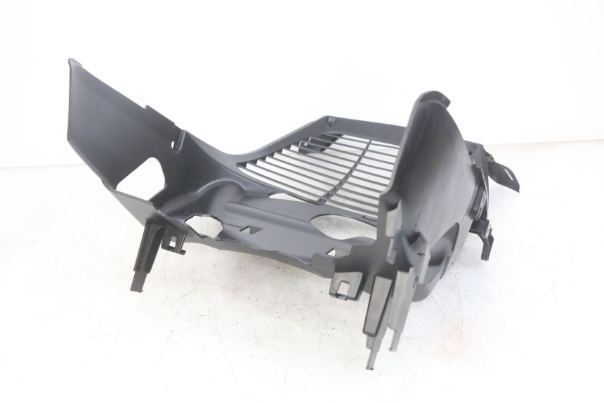 photo de GRADE DO RADIADOR YAMAHA X-MAX XMAX 125 (2010 - 2013) - Outro ângulo de visão