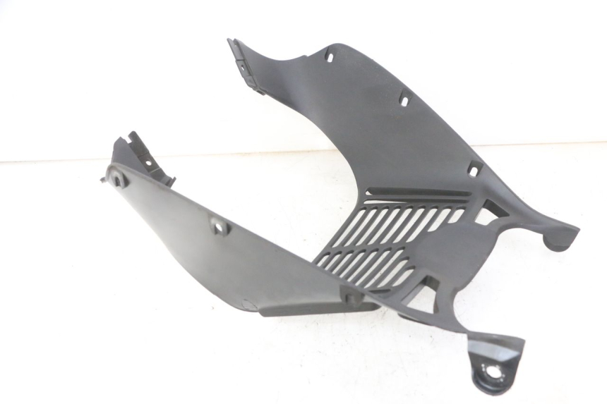 photo de GRADE DO RADIADOR HONDA XLV VARADERO 125 (2000 - 2006) - Pontos de fixação