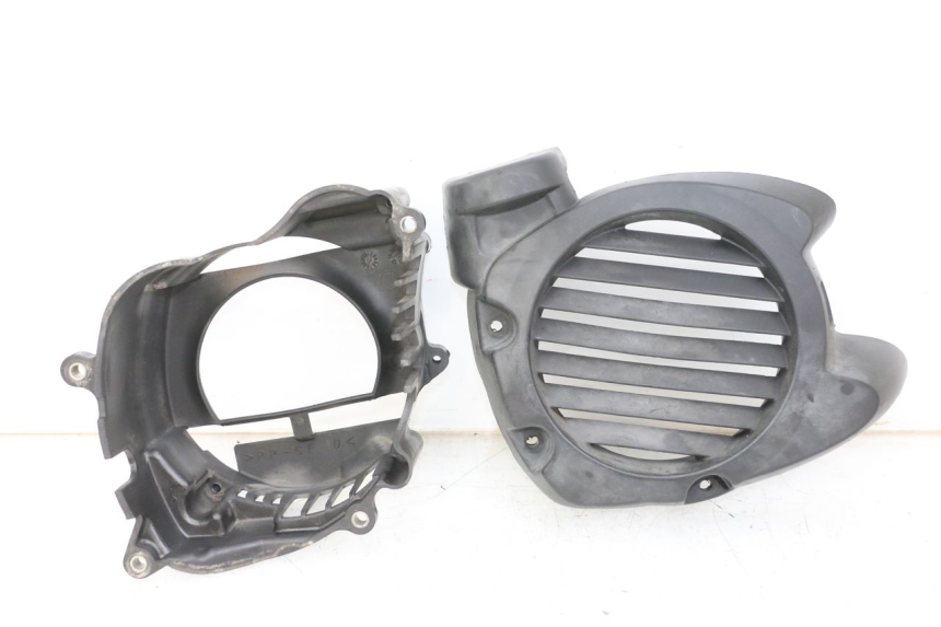 photo de GRADE DO RADIADOR YAMAHA NEOS NEO'S 4T 50 (2008 - 2016) - Vista principal