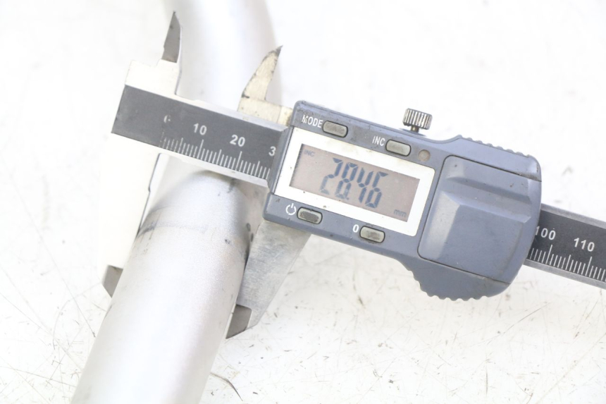 photo de GUIDÃO HONDA CR 80 (2001 - 2003) - Detalhe da peça
