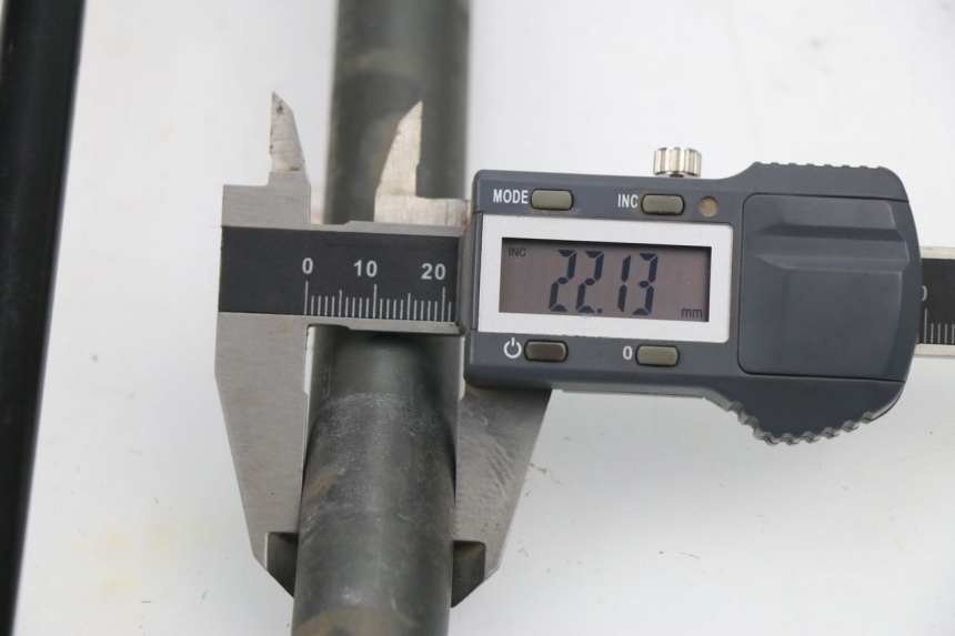 photo de GUIDÃO HONDA CRF CR-F 450 (2009 - 2012) - Detalhe da peça