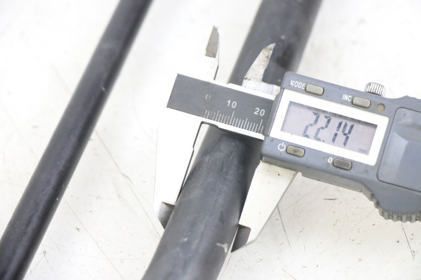 photo de GUIDÃO KAWASAKI KXF KX-F 250 (2012 - 2014) - Detalhe da peça