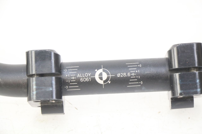 photo de GUIDÃO MBK X-LIMIT XLIMIT 50 (2003 - 2006) - Pontos de fixação