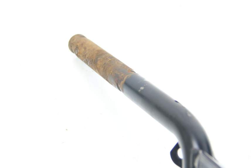 photo de GUIDÃO PIAGGIO X8 125 (2004 - 2007) - Pontos de fixação