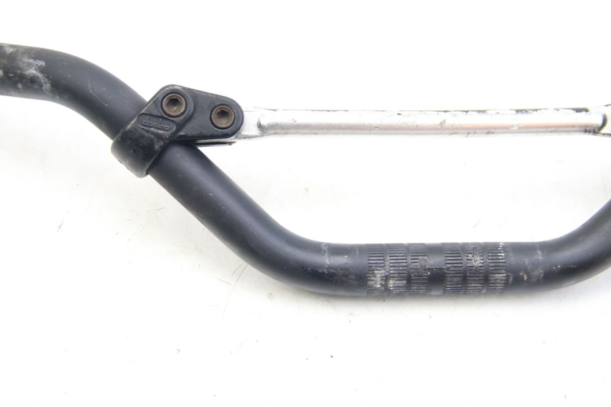 photo de GUIDÃO PEUGEOT XP6 50 (1997 - 2003) - Estado da superfície