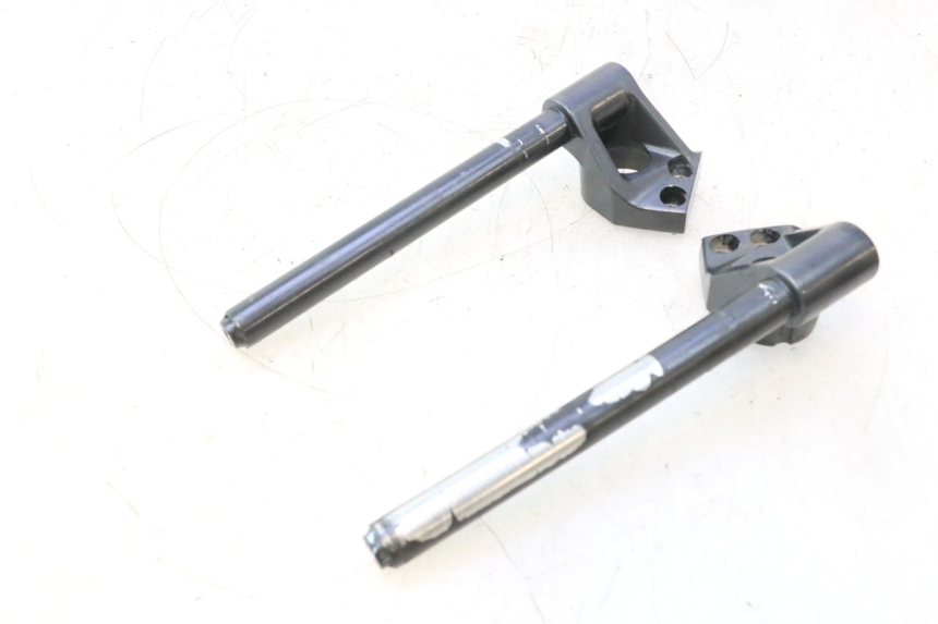 photo de GUIDÃO KAWASAKI ZZR 600 (1995 - 2004) - Pontos de fixação