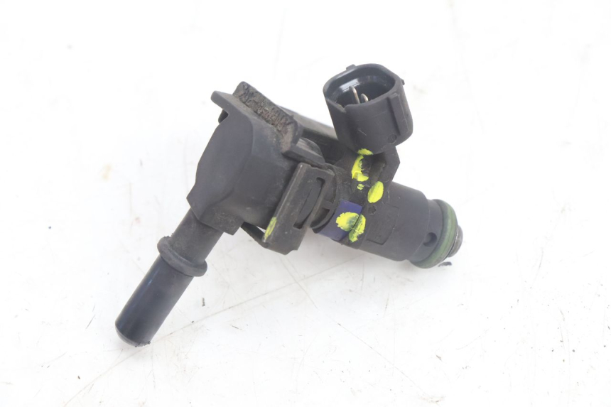 photo de INJETOR PEUGEOT CITYSTAR 125 (2011 - 2017) - Pontos de fixação