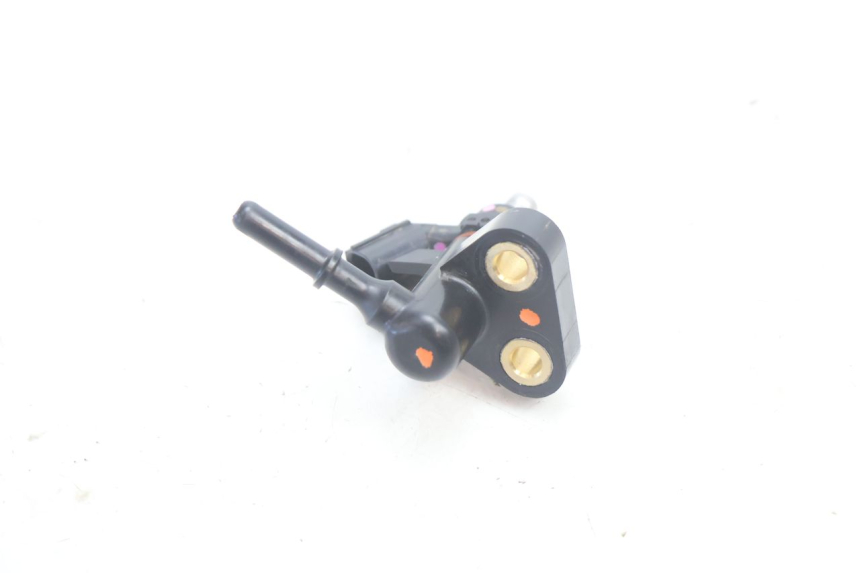 photo de INJETOR HONDA CRF CR-F 125 (2020 - 2021) - Zoom do estado de desgaste