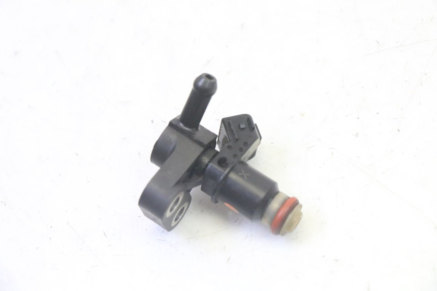 photo de INJETOR HONDA FES S-WING SWING ABS 125 (2007 - 2015) - Detalhe da peça
