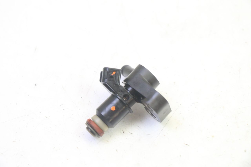 photo de INJETOR HONDA FES S-WING SWING ABS 125 (2007 - 2015) - Detalhe da peça