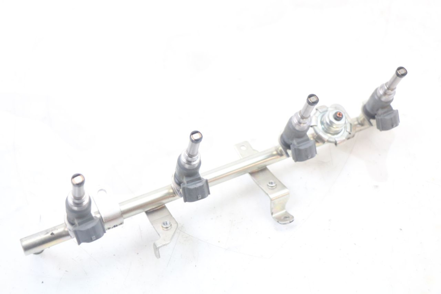 photo de INJETOR YAMAHA FJR ABS 1300 (2006 - 2012) - Pontos de fixação