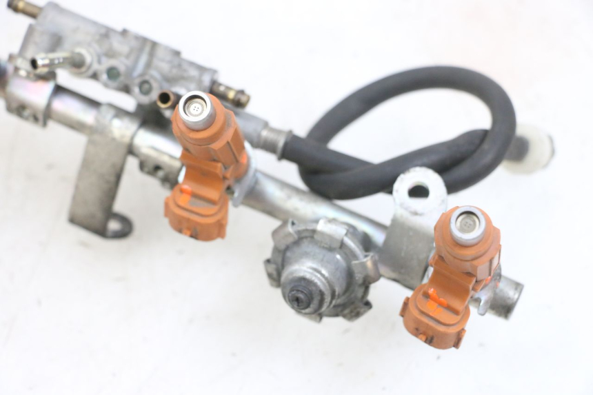 photo de INJETOR YAMAHA FJR ABS 1300 (2006 - 2012) - Outro ângulo de visão