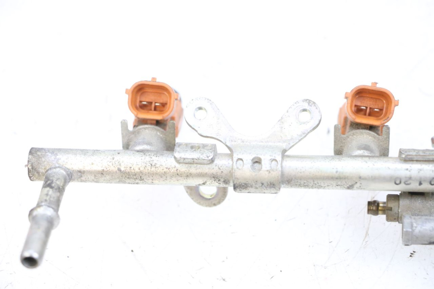 photo de INJETOR YAMAHA FJR ABS 1300 (2006 - 2012) - Pontos de fixação