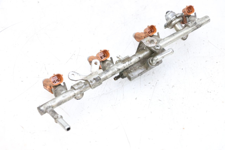 photo de INJETOR YAMAHA FJR ABS 1300 (2006 - 2012) - Pontos de fixação