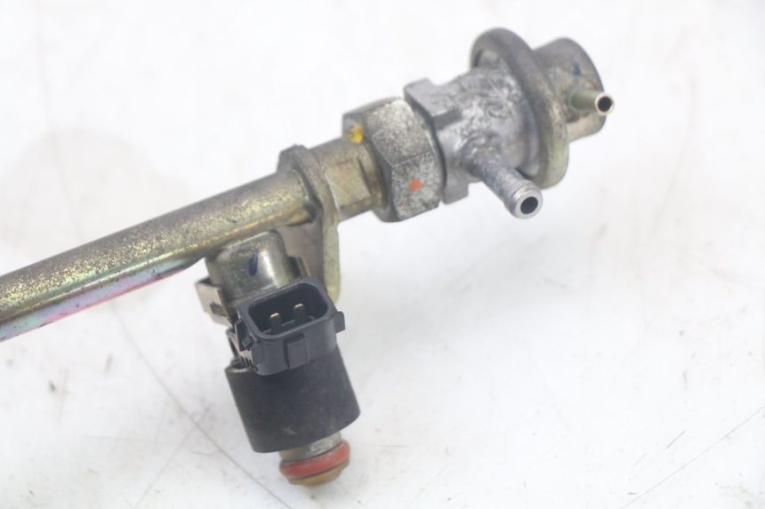 photo de INJETOR HONDA FJS SILVERWING SILVER WING 600 (2001 - 2010) - Zoom do estado de desgaste