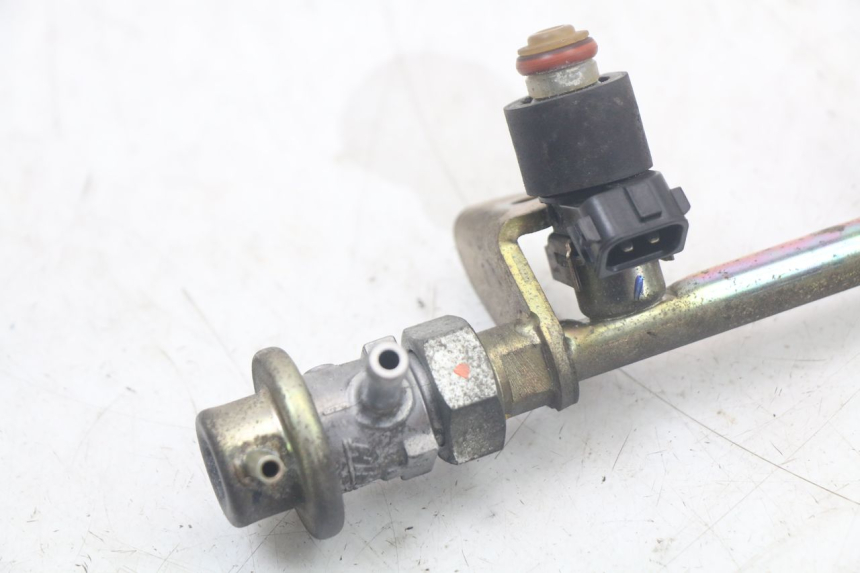 photo de INJETOR HONDA FJS SILVERWING SILVER WING 600 (2001 - 2010) - Estado da superfície