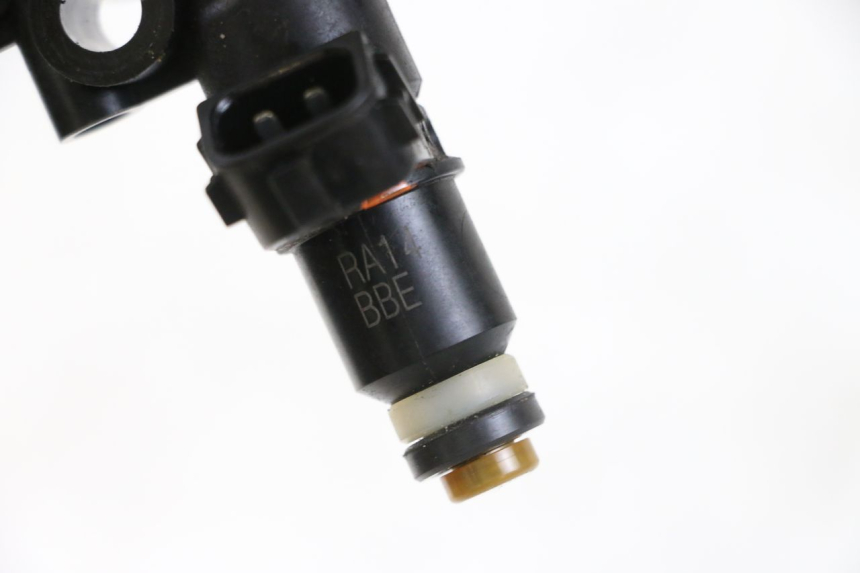 photo de INJETOR SUZUKI GSXR GSX-R 1000 (2003 - 2004) - Detalhe da peça