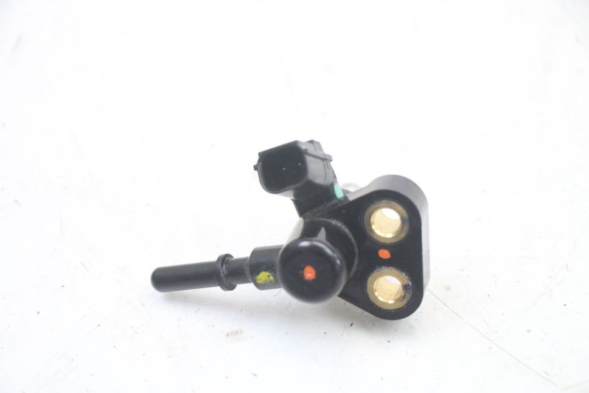 photo de INJETOR HONDA PCX (JF57/JF64) 125 (2014 - 2018) - Outro ângulo de visão