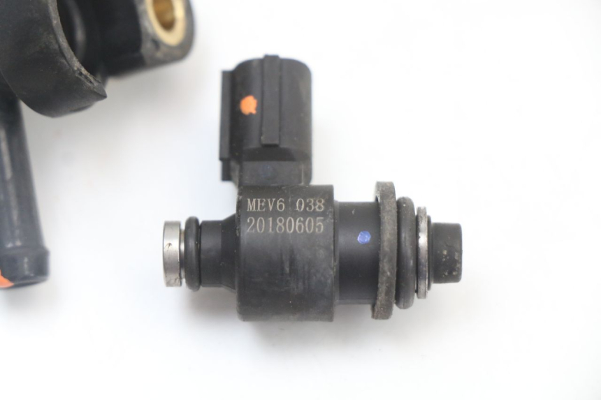 photo de INJETOR PEUGEOT KISBEE 4T 50 (2018 - 2022) - Pontos de fixação
