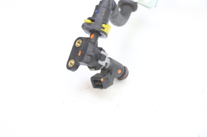 photo de INJETOR PIAGGIO MP3 HPE 310 (2024 - 2025) - Outro ângulo de visão