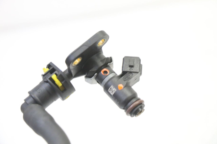 photo de INJETOR PIAGGIO MP3 HPE 310 (2024 - 2025) - Pontos de fixação
