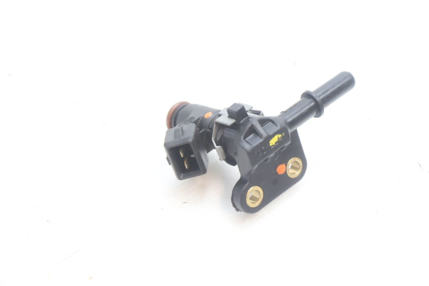 photo de INJETOR PIAGGIO MP3 HPE 530 (2022 - 2026) - Outro ângulo de visão