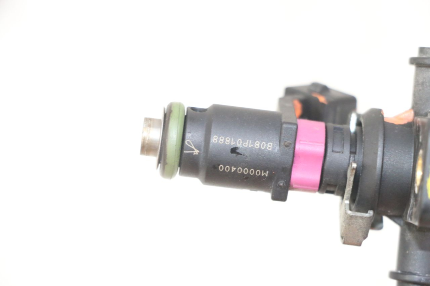 photo de INJETOR PIAGGIO MP3 LT 300 (2010 - 2016) - Outro ângulo de visão