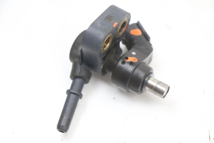 photo de INJETOR HONDA NHX LEAD 110 (2008 - 2010) - Zoom do estado de desgaste