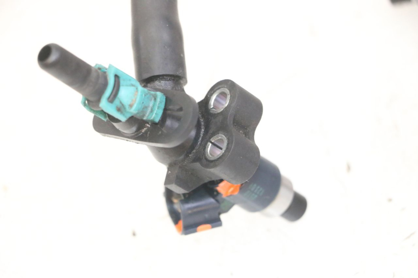 photo de INJETOR HONDA NTV DEAUVILLE ABS 700 (2007 - 2016) - Estado da superfície