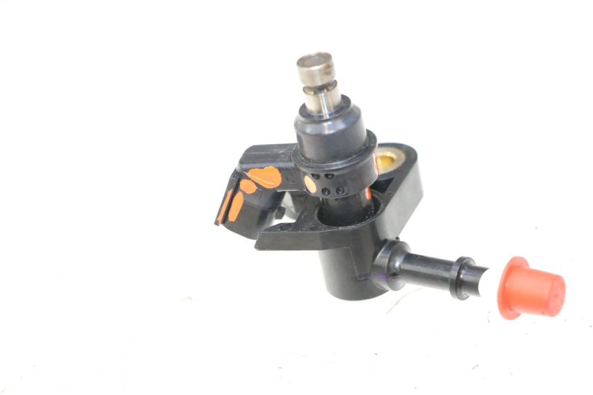 photo de INJETOR HONDA PCX (JF28) 125 (2009 - 2011) - Outro ângulo de visão
