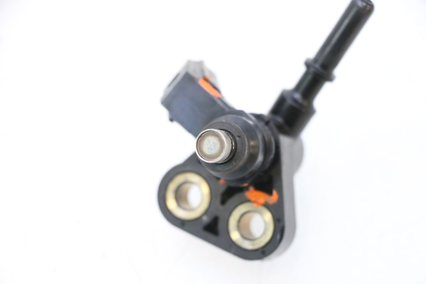 photo de INJETOR HONDA PCX (JF57/JF64) 125 (2014 - 2018) - Ampliação técnica