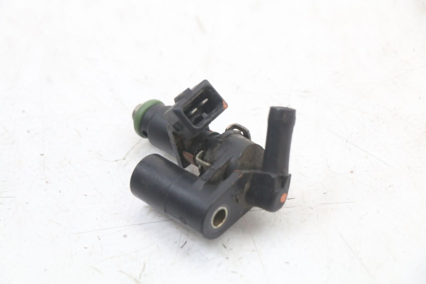 photo de INJETOR PEUGEOT BELVILLE 125 (2017 - 2021) - Zoom do estado de desgaste