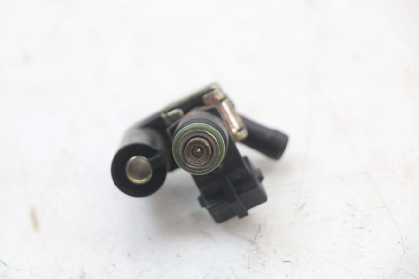 photo de INJETOR PEUGEOT BELVILLE 125 (2017 - 2021) - Ampliação técnica