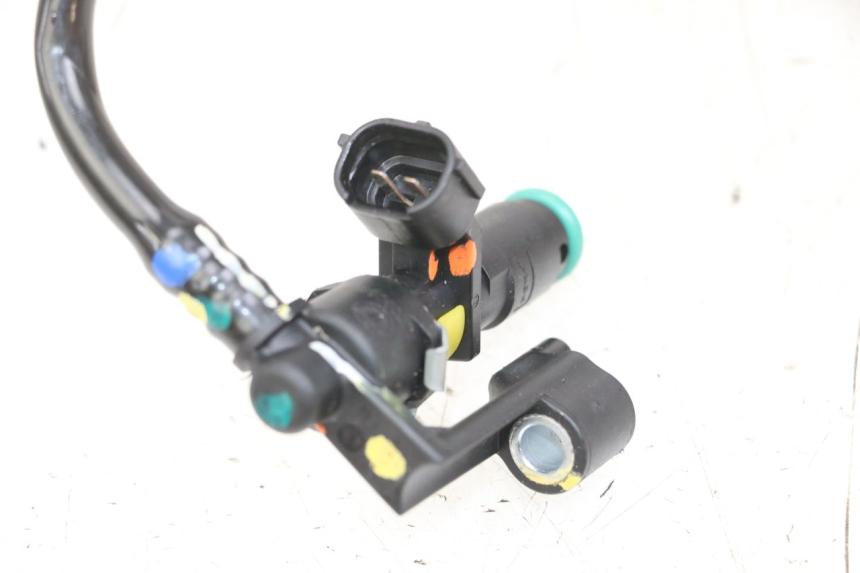 photo de INJETOR ROYAL ENFIELD SCRAM 411 (2022 - 2024) - Detalhes característicos