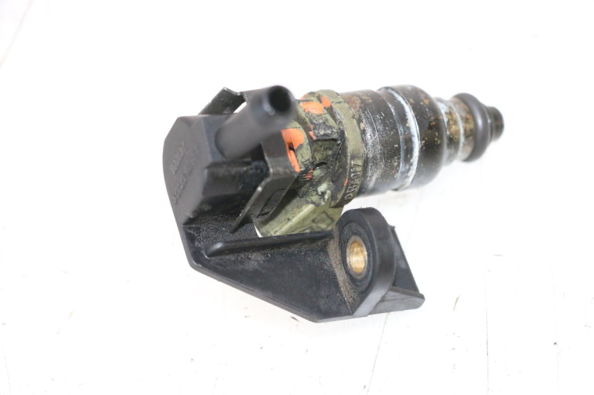 photo de INJETOR PEUGEOT SATELIS COMPRESSOR K15 125 (2006 - 2009) - Detalhe da peça
