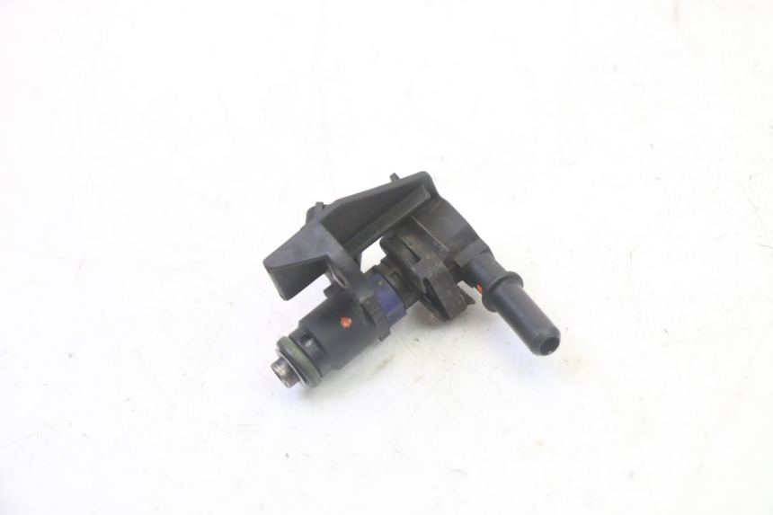 photo de INJETOR PEUGEOT SATELIS 125 (2013 - 2018) - Zoom do estado de desgaste