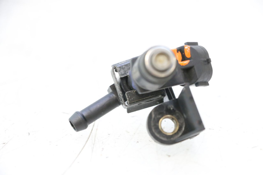 photo de INJETOR PEUGEOT SATELIS 125 (2006 - 2009) - Detalhe da peça