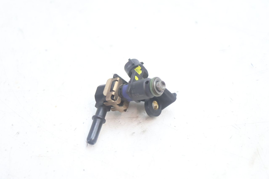 photo de INJETOR PEUGEOT SATELIS 125 (2013 - 2018) - Outro ângulo de visão