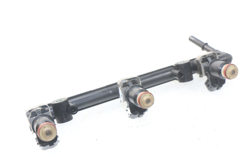 photo de INJETOR TRIUMPH SPRINT ST ABS 1050 (2005 - 2007) - Pontos de fixação